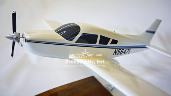 Model of Piper Arrow II PA-28R-200 with detailed craftsmanship.